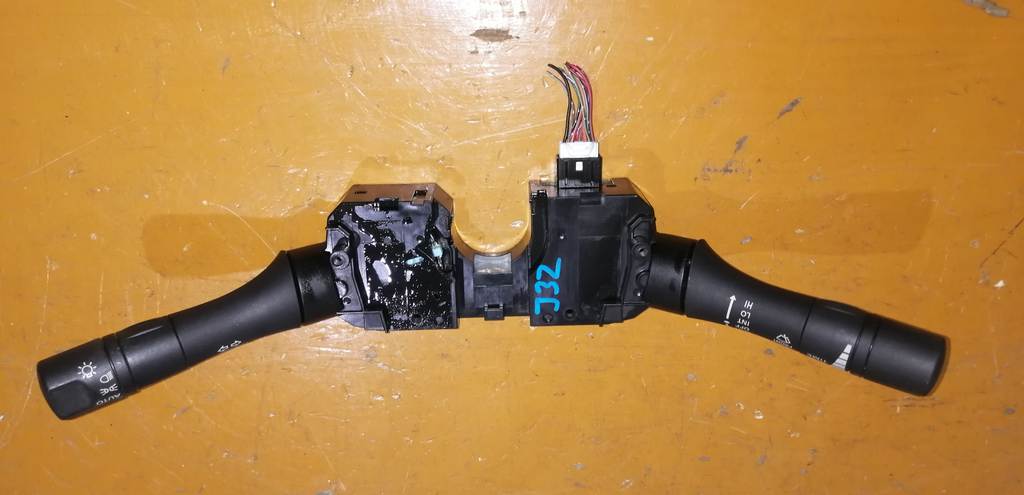 гитара Nissan Teana