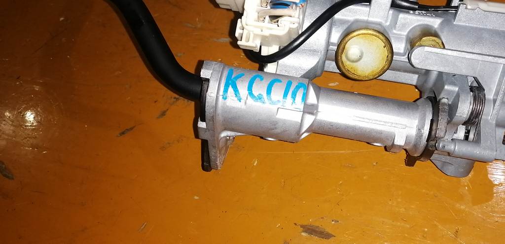 замок зажигания Toyota Passo