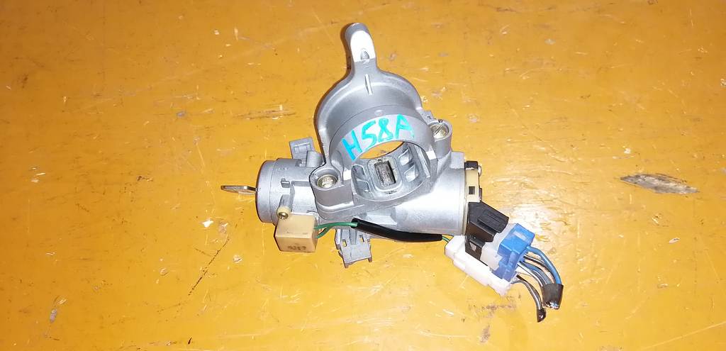 замок зажигания Mitsubishi Pajero Mini