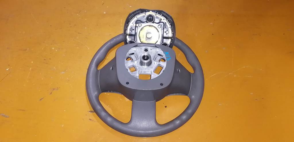 airbag водительский Nissan March