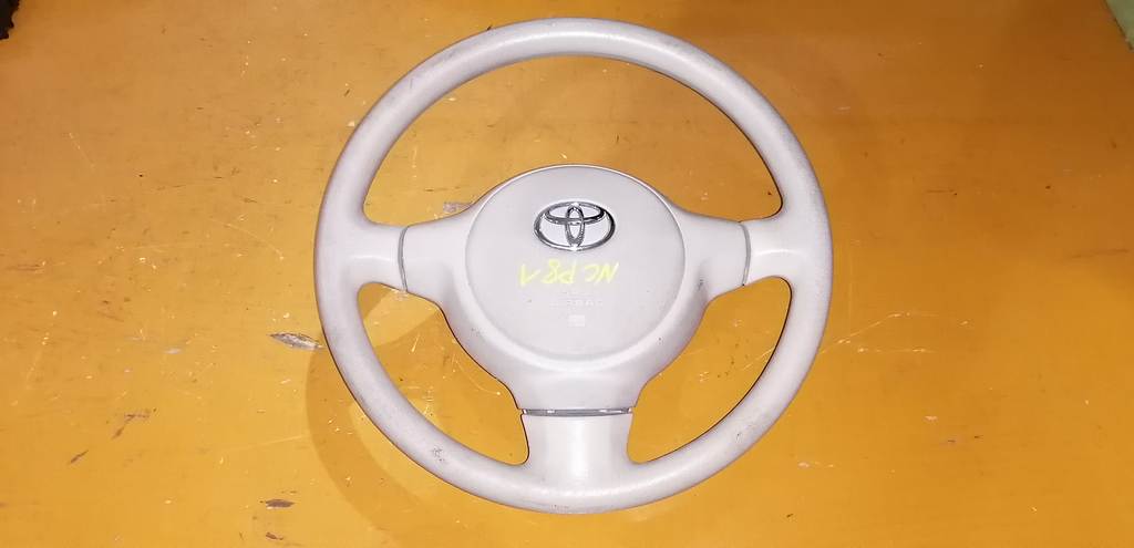 airbag водительский Toyota Sienta