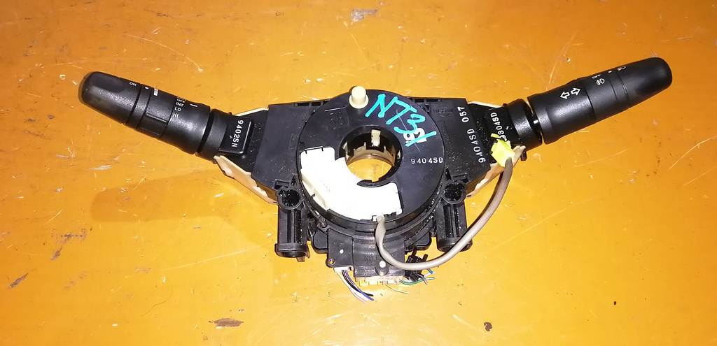 гитара Nissan X-Trail