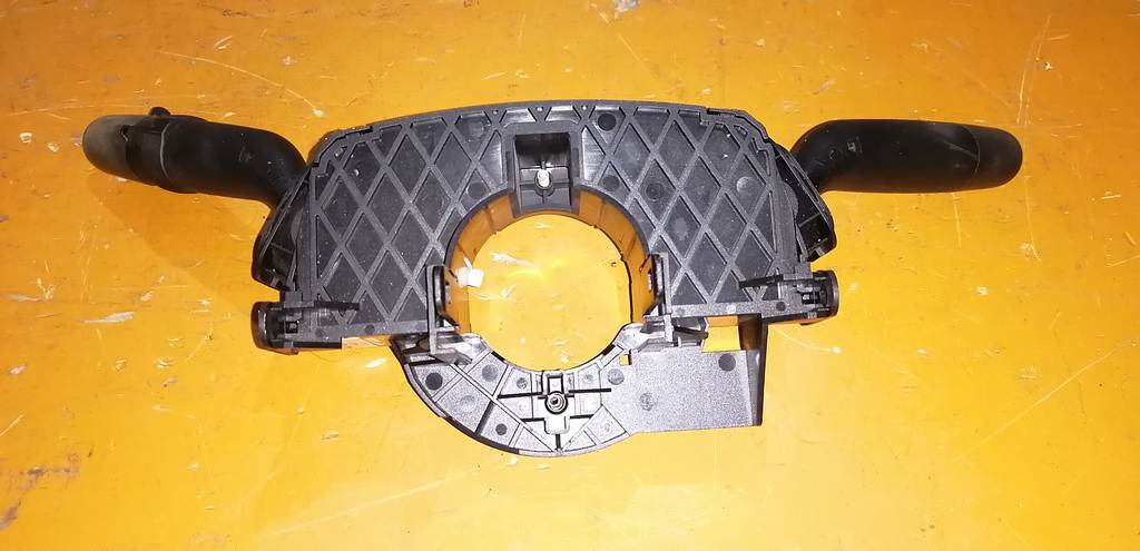 гитара Mazda Demio