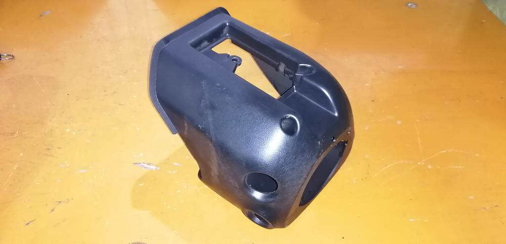 кожух рулевой колонки Honda Freed Spike