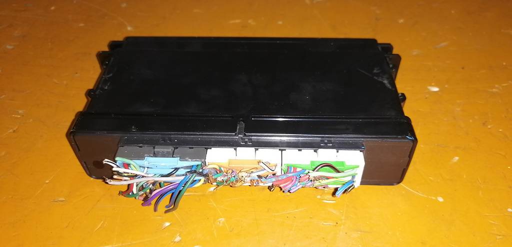 блок иммобилайзера Subaru Legacy