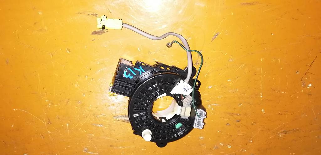 шлейф-лента руля Nissan March