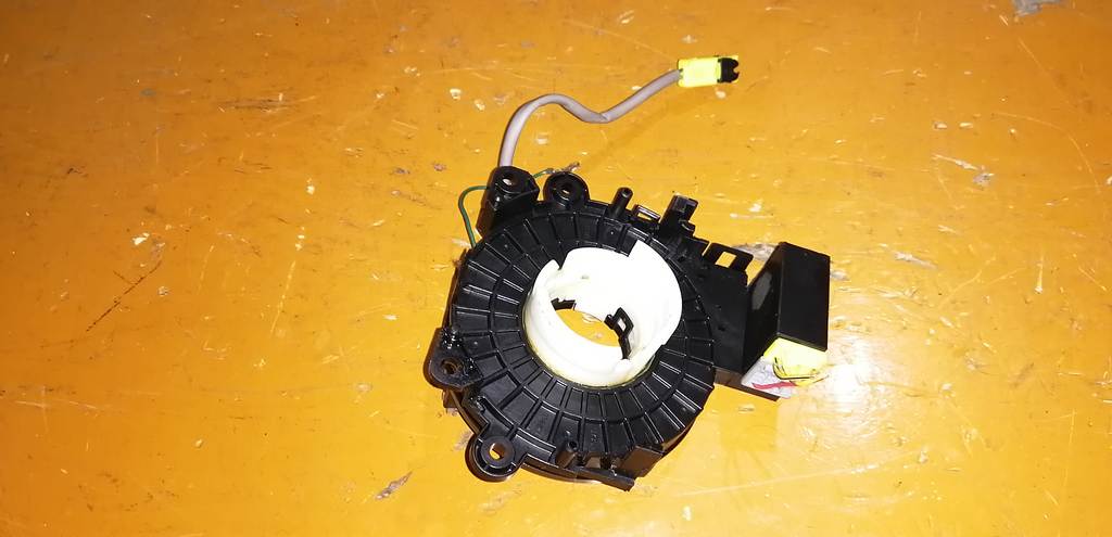 шлейф-лента руля Nissan March