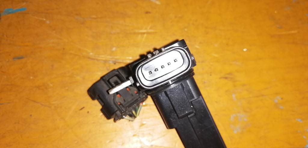 датчик расхода воздуха Subaru Impreza