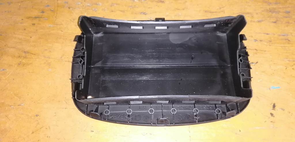 airbag пассажирский Toyota Funcargo