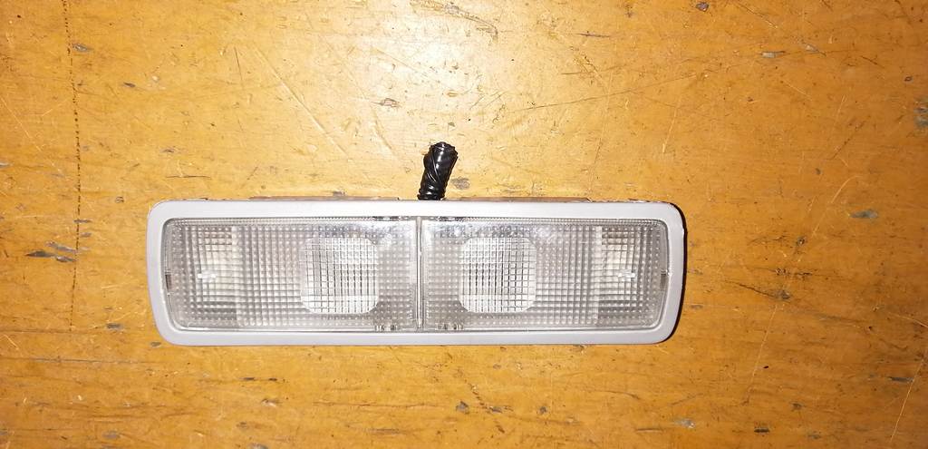 плафон салонный Honda Element