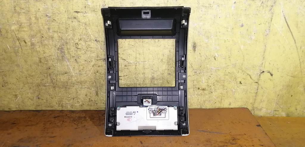 климат-контроль Nissan X-Trail