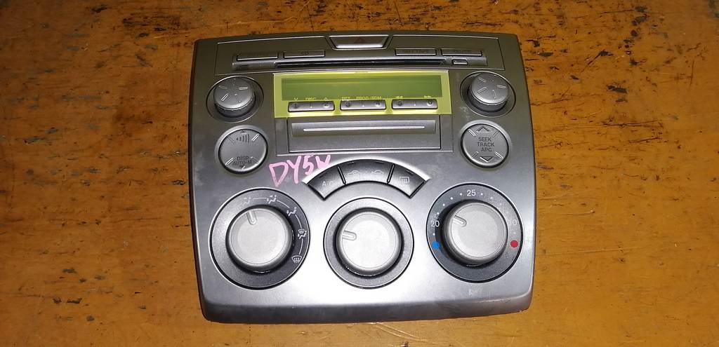 климат-контроль Mazda Demio