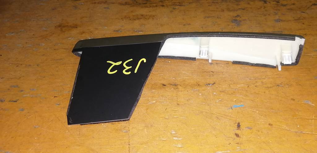 накладка на центральную консоль Nissan Teana