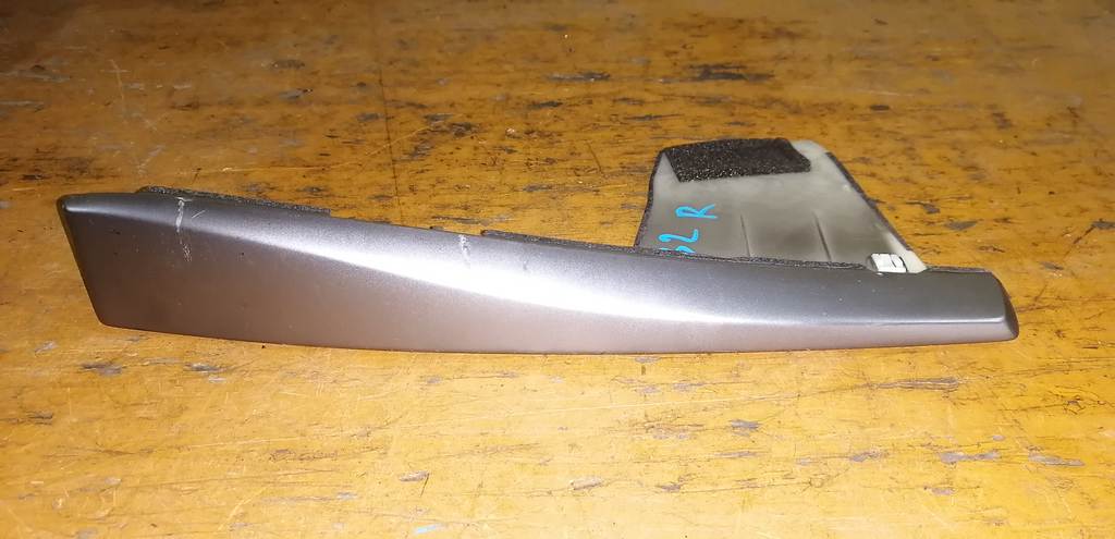 накладка на центральную консоль Nissan Teana