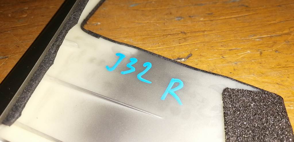 накладка на центральную консоль Nissan Teana