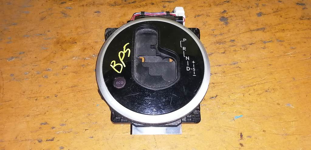 консоль кпп Subaru Legacy