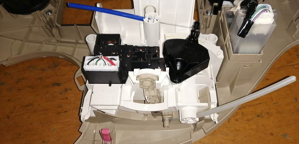 климат-контроль Toyota Sienta