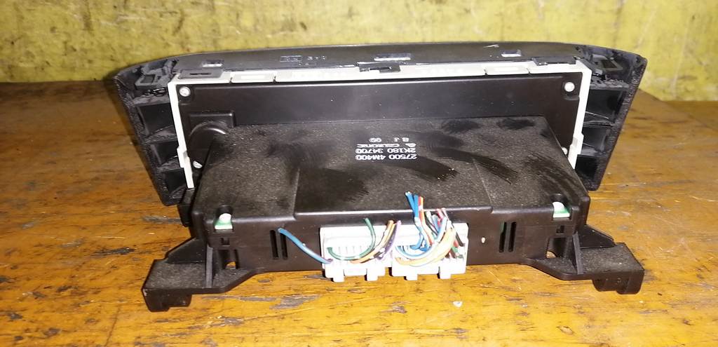 климат-контроль Nissan Sunny