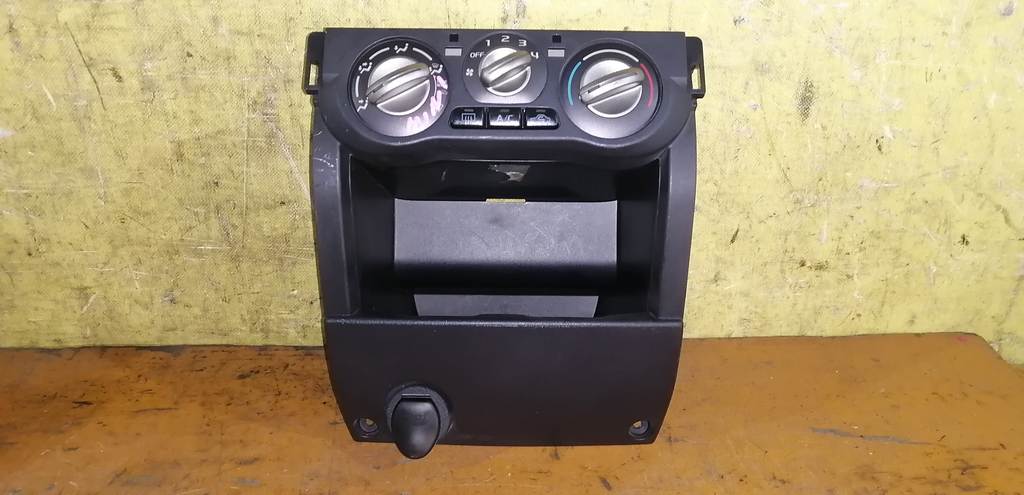 климат-контроль Mitsubishi Pajero Mini