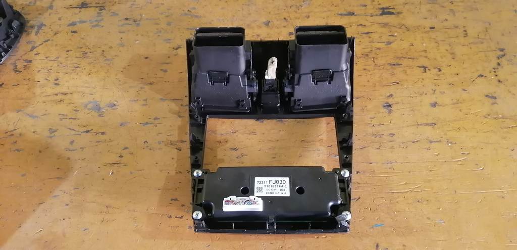 климат-контроль Subaru Impreza