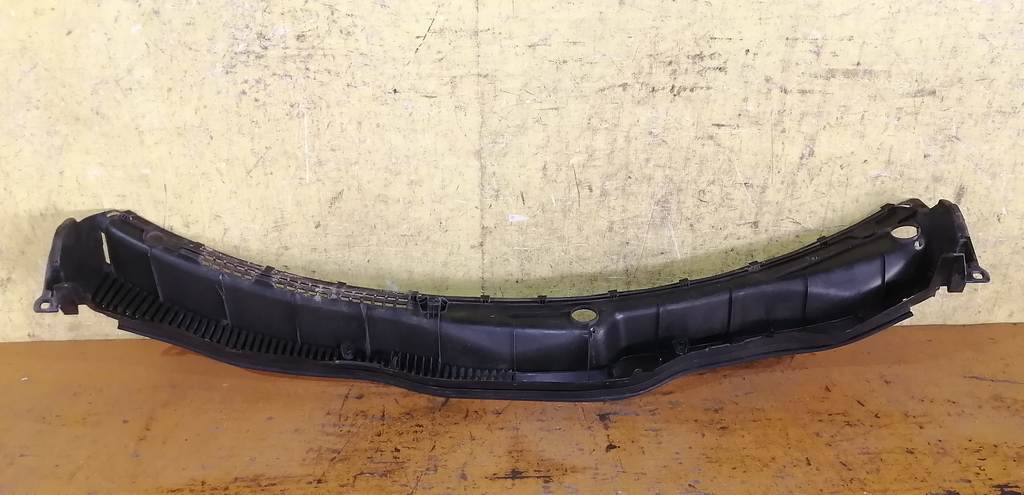 жабо Suzuki Palette