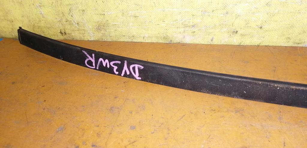 молдинг на крышу Mazda Demio