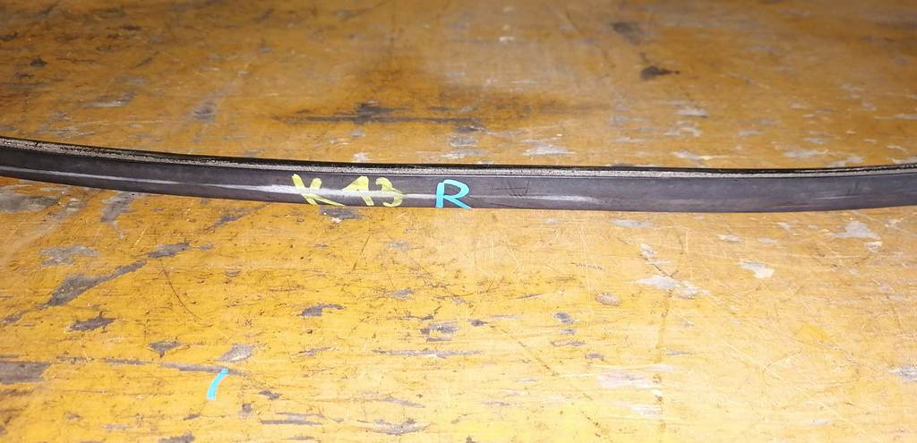 молдинг на крышу Nissan March