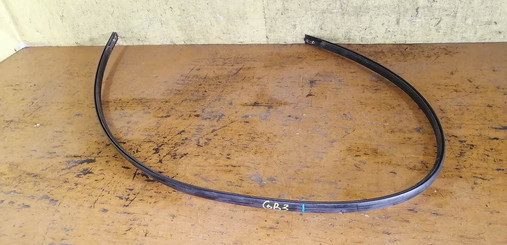 молдинг на крышу Honda Freed