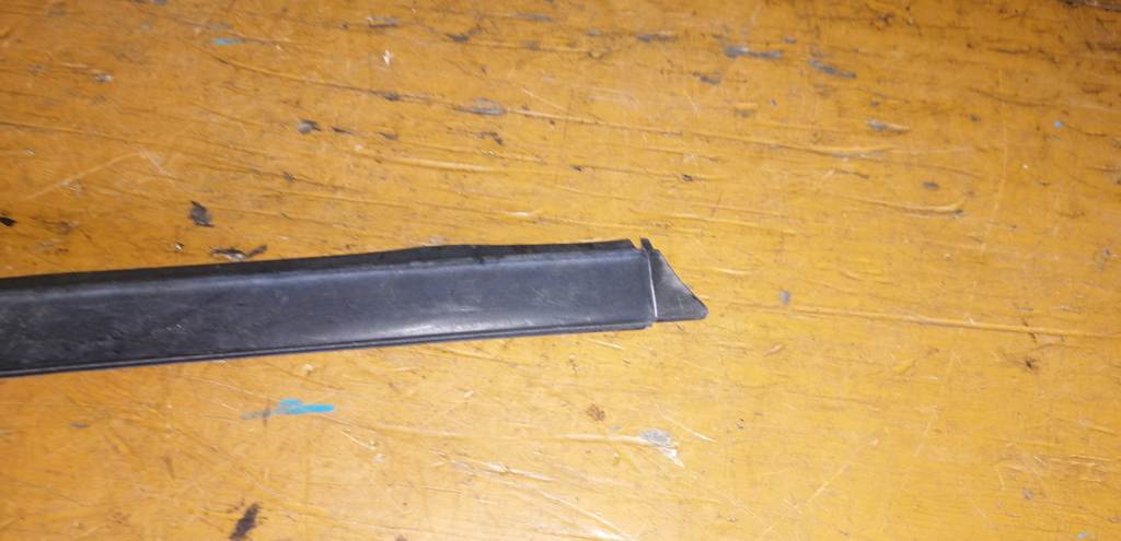 молдинг на крышу Mitsubishi Pajero Mini