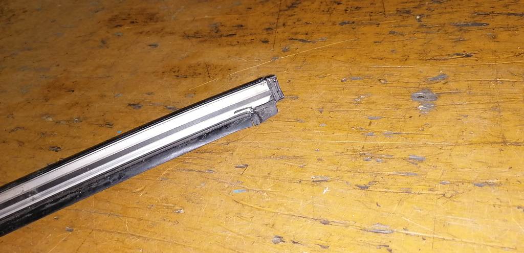 молдинг на крышу Mitsubishi Pajero Mini