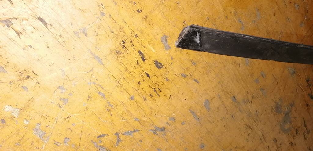 молдинг на крышу Mitsubishi Outlander