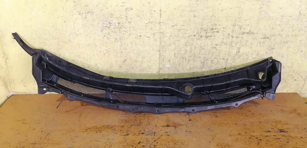 жабо Nissan X-Trail