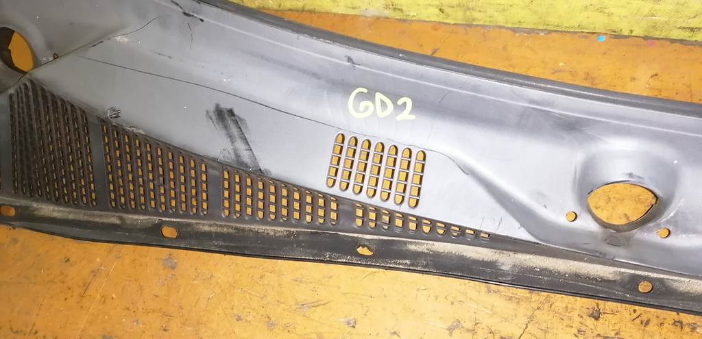 жабо Subaru Impreza