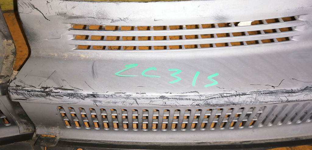 жабо Suzuki Swift