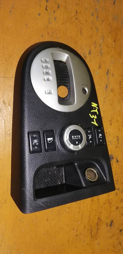 консоль кпп Nissan X-Trail