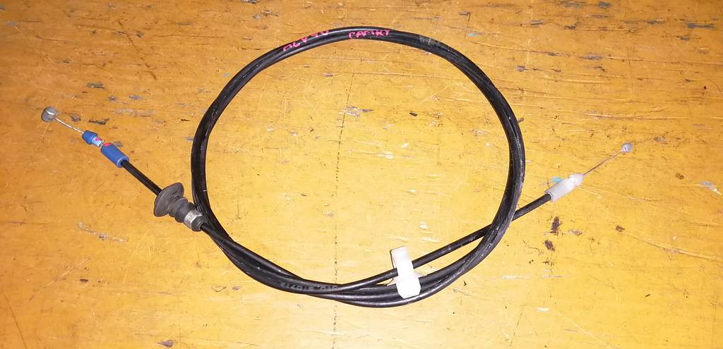 трос капота Toyota Camry