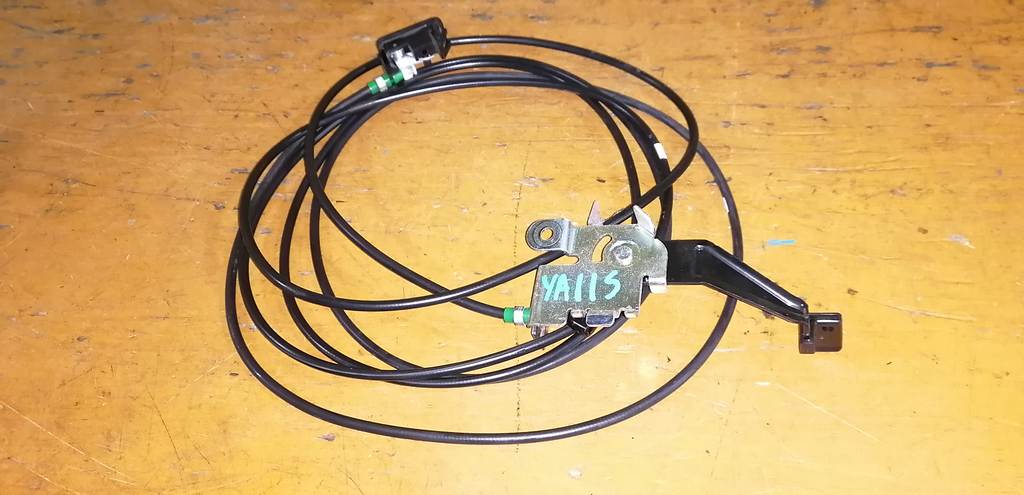 тросик лючка бака Suzuki SX4