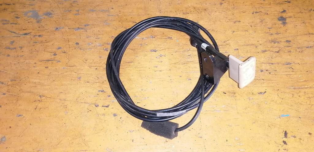 тросик лючка бака Honda Stepwgn