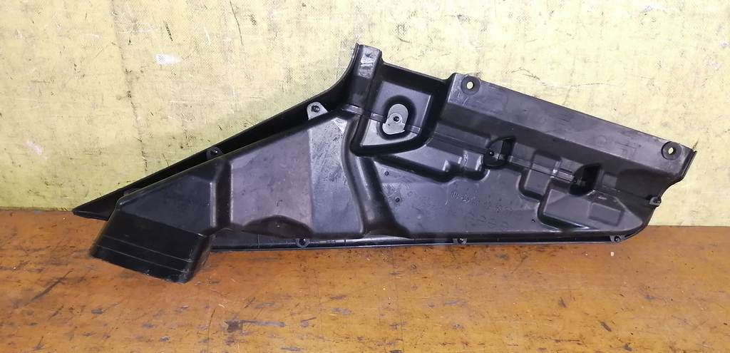 воздухозаборник Subaru Legacy