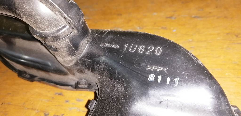 воздухозаборник Nissan Note