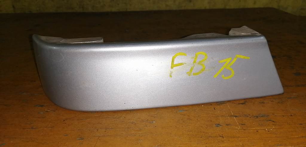 планка под стоп Nissan Sunny