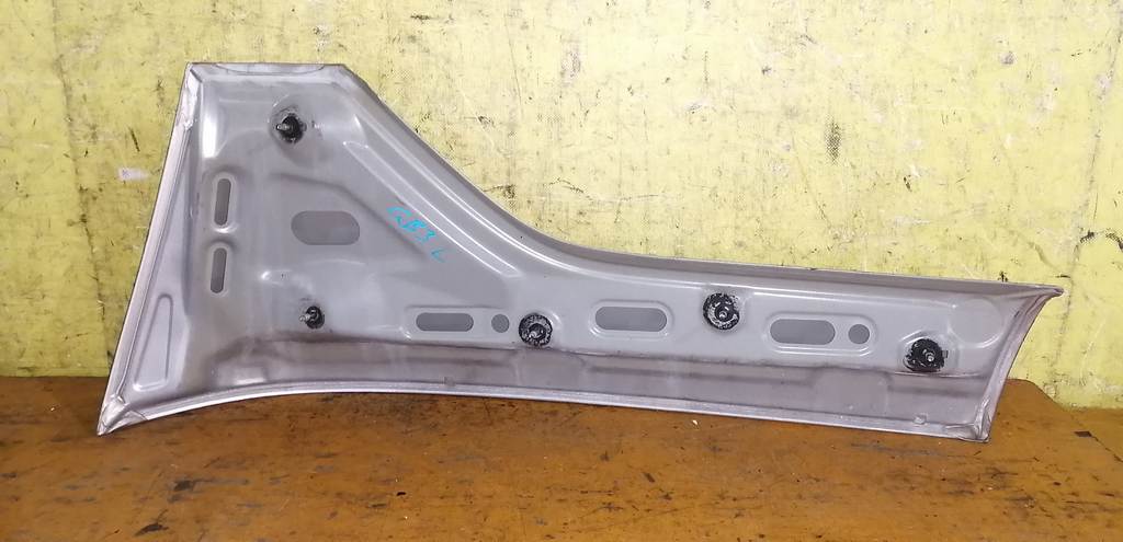 заглушка полоза сдвижной двери Honda Freed