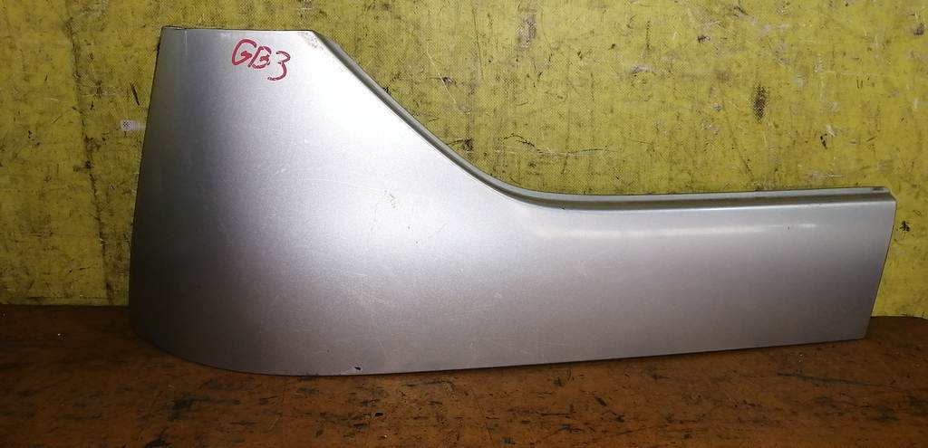 заглушка полоза сдвижной двери Honda Freed