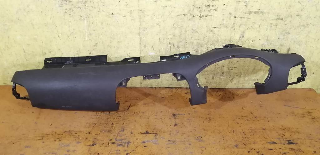 торпедо Nissan March