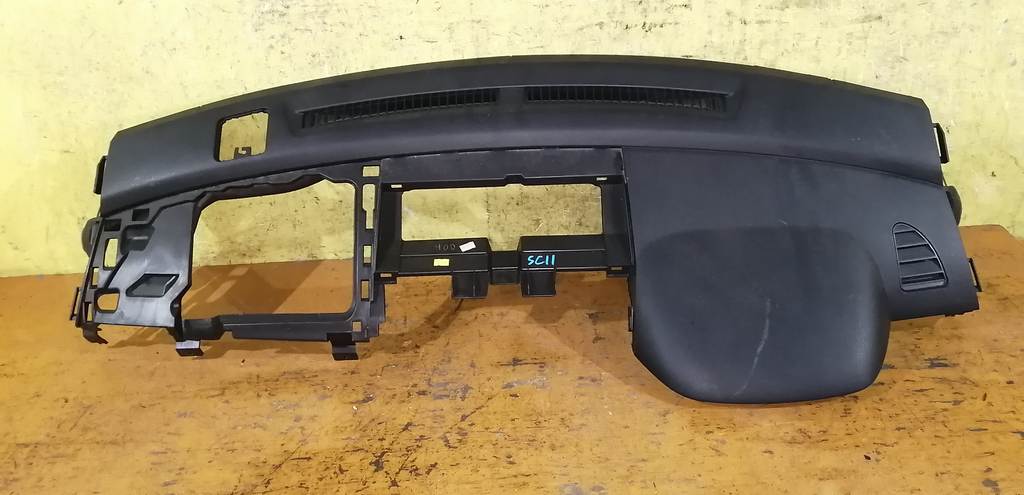 торпедо Nissan Tiida Latio