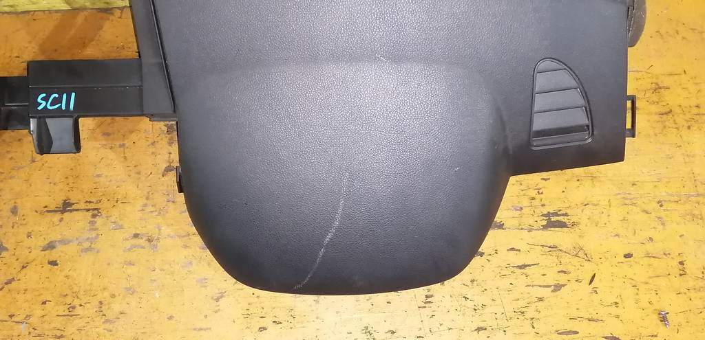 торпедо Nissan Tiida Latio