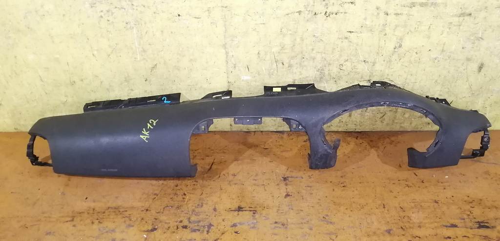 торпедо Nissan March