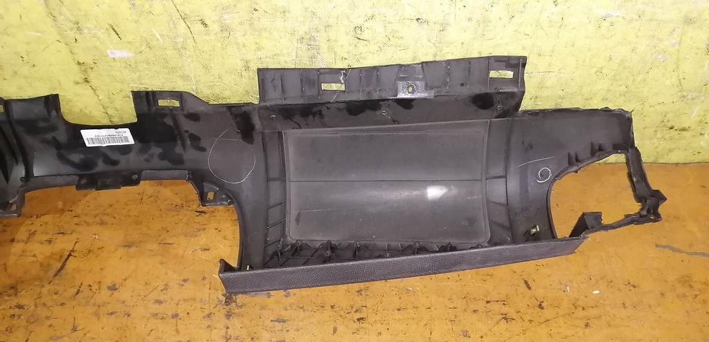 торпедо Nissan March