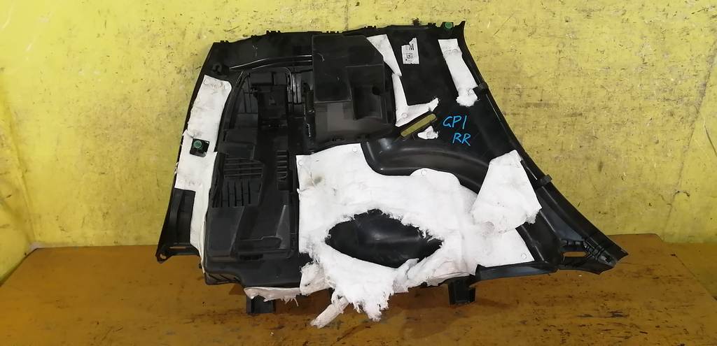 обшивка багажника Honda Fit