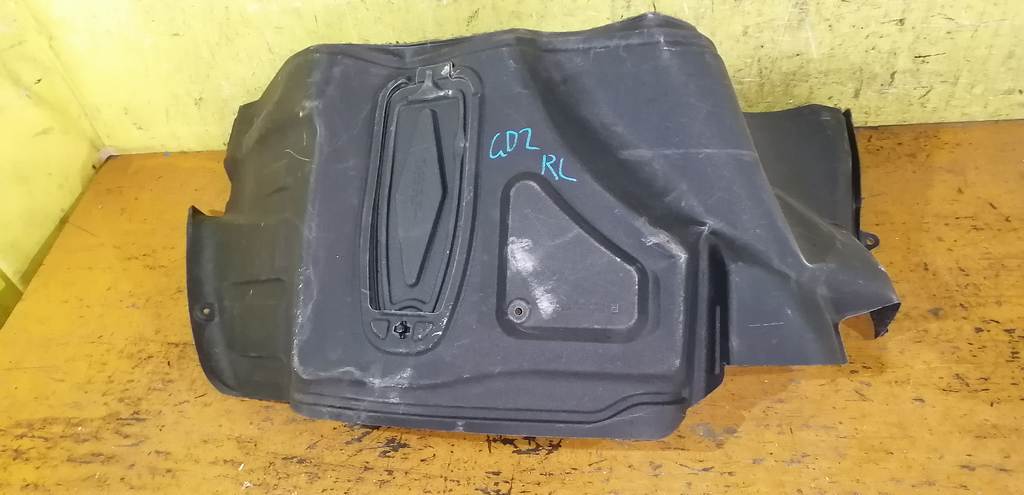 обшивка багажника Subaru Impreza